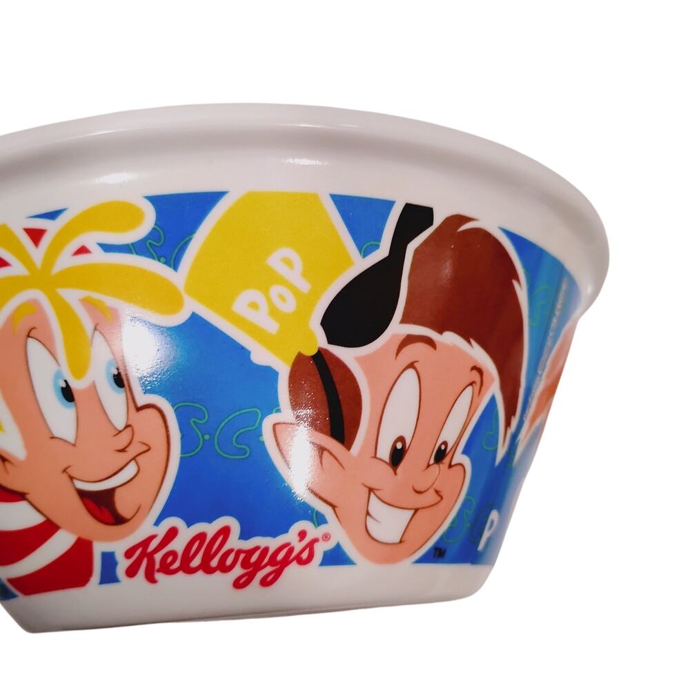Kellog's Glowing Cereal Bowls NWT Snap Crackel Pop Tucan Sam Character NWT - Picture 3 of 8